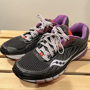 Saucony Women's Black and Purple Running Shoes - Excellent Condition